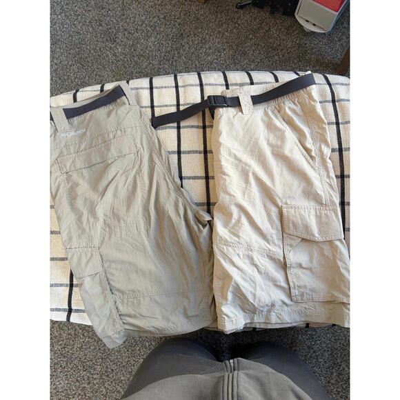 Bundle of 2 Men's Columbia Omni-Shade Tan Shorts size 34 Regular Fit. 10in insea - Picture 1 of 4